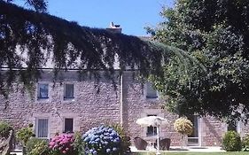 Chambre dans agréable longère